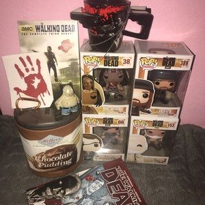 The Walking Dead Bundle